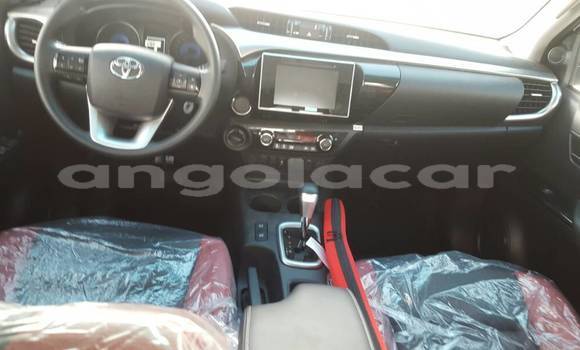 Acheter Occasion Voiture Toyota Hilux Blanc à Luanda, Province de Luanda Acheter Occasion Voiture Toyota Hilux Blanc à Luanda, Province de Luanda