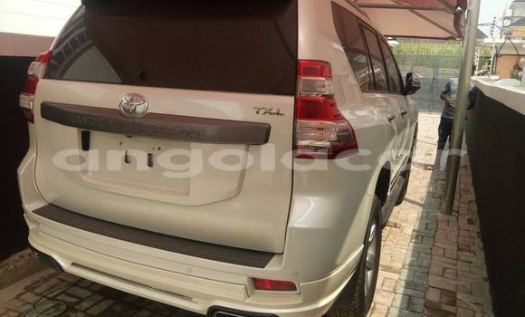 Buy Used Toyota Land Cruiser Prado White Car in Luanda in Luanda Province Buy Used Toyota Land Cruiser Prado White Car in Luanda in Luanda Province
