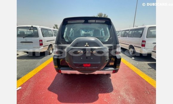 Acheter Occasion Voiture Mitsubishi Pajero Sport Autre à Luena, Moxico Acheter Occasion Voiture Mitsubishi Pajero Sport Autre à Luena, Moxico