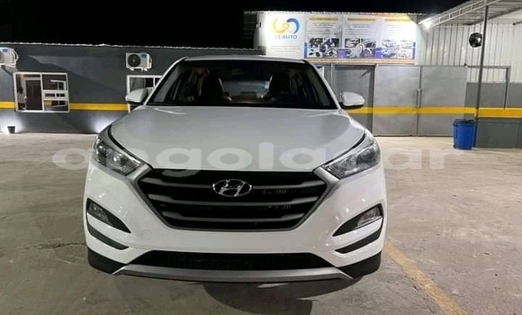 Acheter Occasion Voiture Hyundai Santa Fe Blanc à Luanda, Province de Luanda Acheter Occasion Voiture Hyundai Santa Fe Blanc à Luanda, Province de Luanda