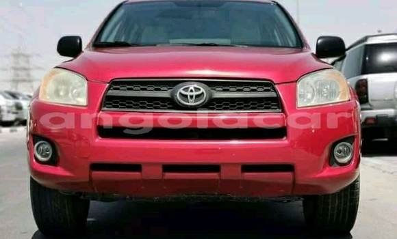 Comprar Usado Toyota RAV4 Vermelho Carro em Luanda em Luanda Province Comprar Usado Toyota RAV4 Vermelho Carro em Luanda em Luanda Province