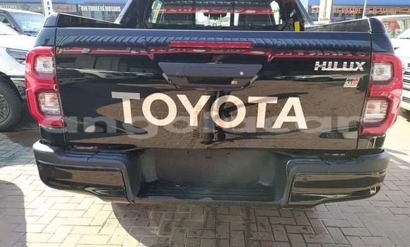 Buy Used Toyota Hilux Black Car in Luanda in Luanda Province Buy Used Toyota Hilux Black Car in Luanda in Luanda Province