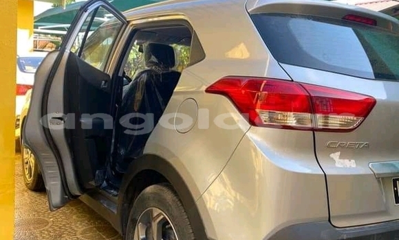 Buy Used Hyundai Creta Brown Car in Luanda in Luanda Province Buy Used Hyundai Creta Brown Car in Luanda in Luanda Province