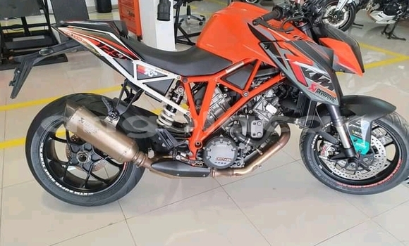 Acheter Occasion Moto KTM Duke Autre à Luanda, Province de Luanda Acheter Occasion Moto KTM Duke Autre à Luanda, Province de Luanda