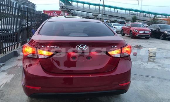 Acheter Occasion Voiture Hyundai Elantra Rouge à Luanda, Province de Luanda Acheter Occasion Voiture Hyundai Elantra Rouge à Luanda, Province de Luanda