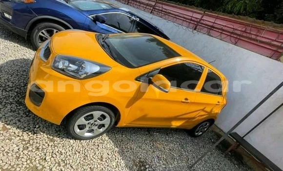 Comprar Usado Kia Picanto Outro Carro em Luanda em Luanda Province