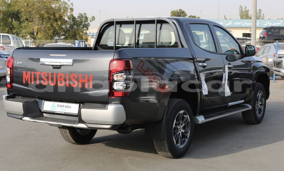 Comprar Importar Mitsubishi L200 Outro Carro em Import - Dubai em Bengo Province Comprar Importar Mitsubishi L200 Outro Carro em Import - Dubai em Bengo Province