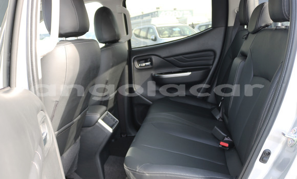 Comprar Importar Mitsubishi L200 Prata Carro em Import - Dubai em Bengo Province Comprar Importar Mitsubishi L200 Prata Carro em Import - Dubai em Bengo Province