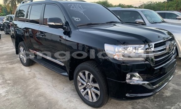 Buy Used Toyota Land Cruiser Black Car in Luanda in Luanda Province Buy Used Toyota Land Cruiser Black Car in Luanda in Luanda Province