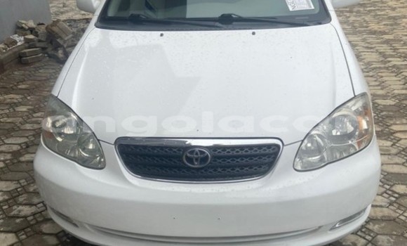 Acheter Occasion Voiture Toyota Corolla Blanc à Luanda, Province de Luanda Acheter Occasion Voiture Toyota Corolla Blanc à Luanda, Province de Luanda