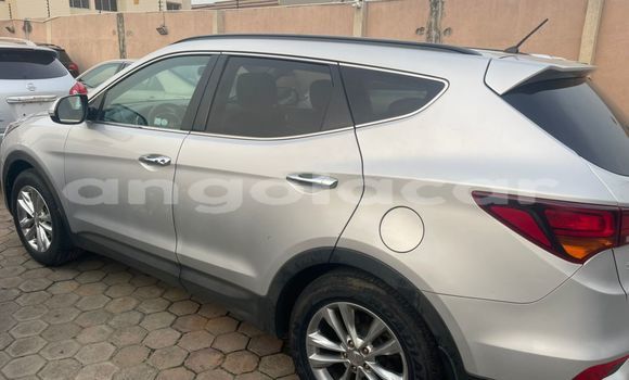 Acheter Occasion Voiture Hyundai Santa Fe Gris à Luanda, Province de Luanda Acheter Occasion Voiture Hyundai Santa Fe Gris à Luanda, Province de Luanda