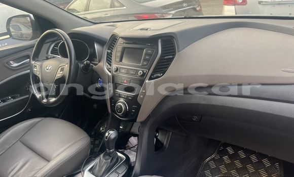 Acheter Occasion Voiture Hyundai Santa Fe Gris à Luanda, Province de Luanda Acheter Occasion Voiture Hyundai Santa Fe Gris à Luanda, Province de Luanda