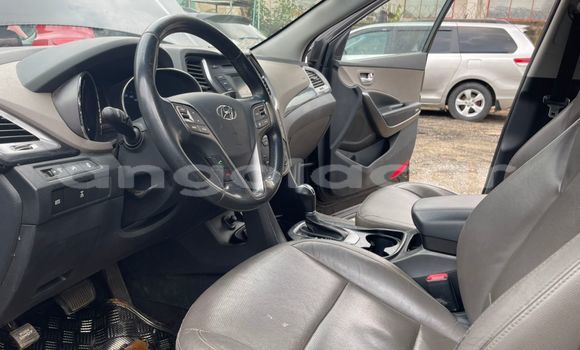 Acheter Occasion Voiture Hyundai Santa Fe Noir à Luanda, Province de Luanda Acheter Occasion Voiture Hyundai Santa Fe Noir à Luanda, Province de Luanda