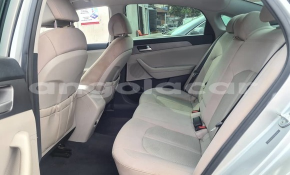 Comprar Usado Hyundai Sonata Prata Carro em Luanda em Luanda Province Comprar Usado Hyundai Sonata Prata Carro em Luanda em Luanda Province