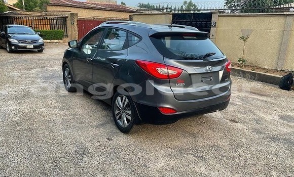 Acheter Occasion Voiture Hyundai ix35 Noir à Luanda, Province de Luanda Acheter Occasion Voiture Hyundai ix35 Noir à Luanda, Province de Luanda
