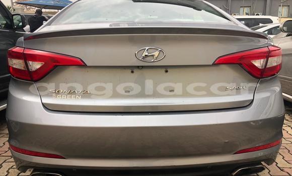 Acheter Occasion Voiture Hyundai Sonata Gris à Luanda, Province de Luanda Acheter Occasion Voiture Hyundai Sonata Gris à Luanda, Province de Luanda