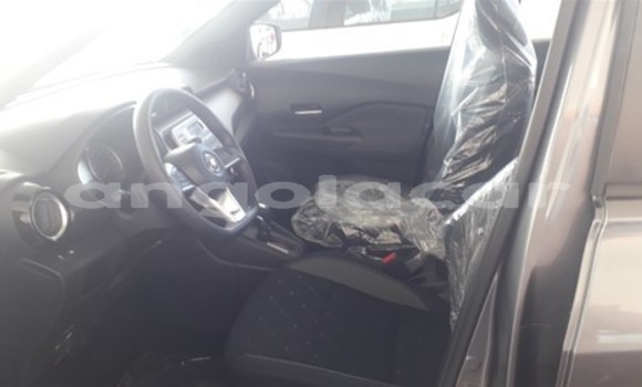 Acheter Occasion Voiture Nissan Kix Gris à Luanda, Province de Luanda Acheter Occasion Voiture Nissan Kix Gris à Luanda, Province de Luanda