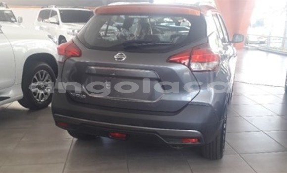 Acheter Occasion Voiture Nissan Kix Gris à Luanda, Province de Luanda Acheter Occasion Voiture Nissan Kix Gris à Luanda, Province de Luanda