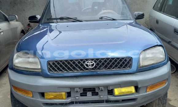 Acheter Occasion Voiture Toyota RAV4 Bleu à Luanda, Province de Luanda Acheter Occasion Voiture Toyota RAV4 Bleu à Luanda, Province de Luanda