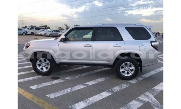 Comprar Importar Toyota 4Runner Outro Carro em Import - Dubai em Bengo Province Comprar Importar Toyota 4Runner Outro Carro em Import - Dubai em Bengo Province