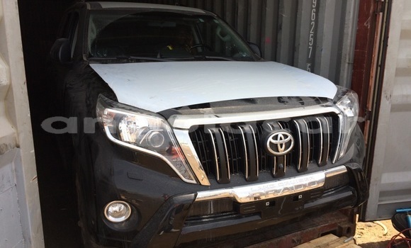 Buy Used Toyota Land Cruiser Prado Black Car in Luanda in Luanda Province