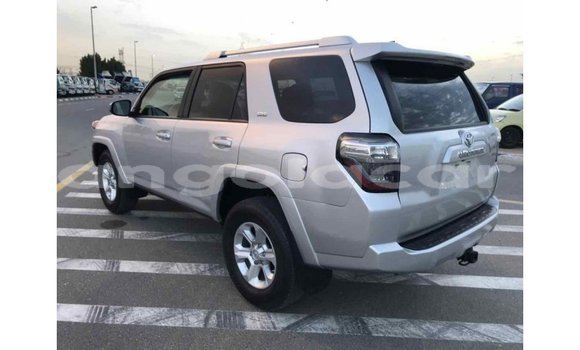 Comprar Importar Toyota 4Runner Outro Carro em Import - Dubai em Bengo Province Comprar Importar Toyota 4Runner Outro Carro em Import - Dubai em Bengo Province