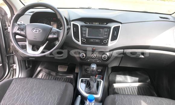 Acheter Occasion Voiture Hyundai Creta Gris à Luanda, Province de Luanda Acheter Occasion Voiture Hyundai Creta Gris à Luanda, Province de Luanda
