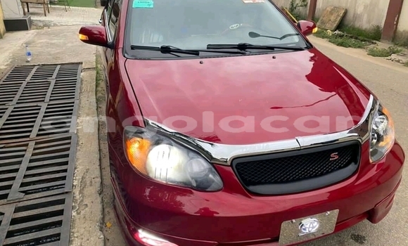 Acheter Occasion Voiture Toyota Corolla Rouge à Luanda, Province de Luanda Acheter Occasion Voiture Toyota Corolla Rouge à Luanda, Province de Luanda