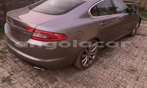 Buy Used Jaguar XJ Silver Car in Luanda in Luanda Province Buy Used Jaguar XJ Silver Car in Luanda in Luanda Province