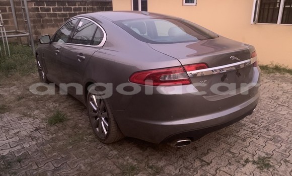 Comprar Usado Jaguar XJ Prata Carro em Luanda em Luanda Province Comprar Usado Jaguar XJ Prata Carro em Luanda em Luanda Province