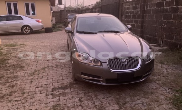 Comprar Usado Jaguar XJ Prata Carro em Luanda em Luanda Province Comprar Usado Jaguar XJ Prata Carro em Luanda em Luanda Province