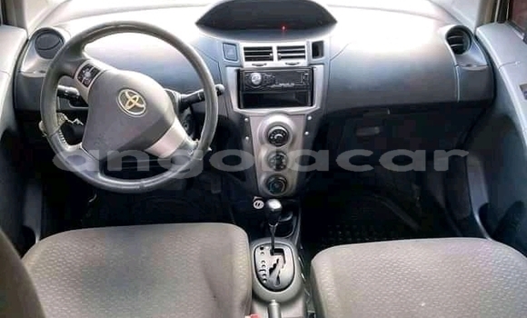 Comprar Usado Toyota Yaris Prata Carro em Luanda em Luanda Province Comprar Usado Toyota Yaris Prata Carro em Luanda em Luanda Province
