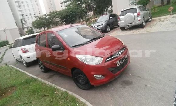 Acheter Occasion Voiture Hyundai i10 Rouge à Luanda, Province de Luanda Acheter Occasion Voiture Hyundai i10 Rouge à Luanda, Province de Luanda