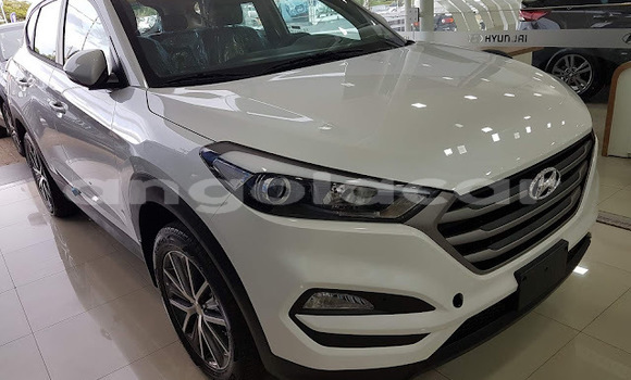 Acheter Occasion Voiture Hyundai Tucson Blanc à Luanda, Province de Luanda Acheter Occasion Voiture Hyundai Tucson Blanc à Luanda, Province de Luanda