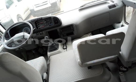 Acheter Occasion Voiture Toyota Coaster Blanc à Luanda, Province de Luanda Acheter Occasion Voiture Toyota Coaster Blanc à Luanda, Province de Luanda