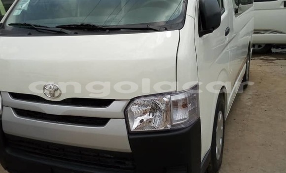 Comprar Usado Toyota Hiace Branco Carro em Luanda em Luanda Province Comprar Usado Toyota Hiace Branco Carro em Luanda em Luanda Province