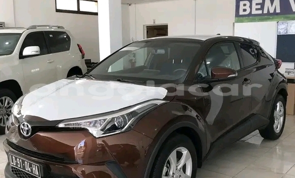 Comprar Usado Toyota C-HR Preto Carro em Luanda em Luanda Province Comprar Usado Toyota C-HR Preto Carro em Luanda em Luanda Province