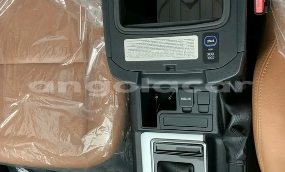 Comprar Novo Toyota Land Cruiser Prado Preto Carro em Luanda em Luanda Province Comprar Novo Toyota Land Cruiser Prado Preto Carro em Luanda em Luanda Province