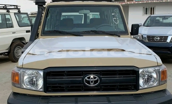 Acheter Occasion Voiture Toyota Land Cruiser Autre à Luena, Moxico Acheter Occasion Voiture Toyota Land Cruiser Autre à Luena, Moxico