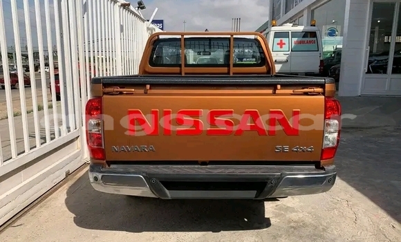 Buy New Nissan Navara Brown Car in Luanda in Luanda Province Buy New Nissan Navara Brown Car in Luanda in Luanda Province
