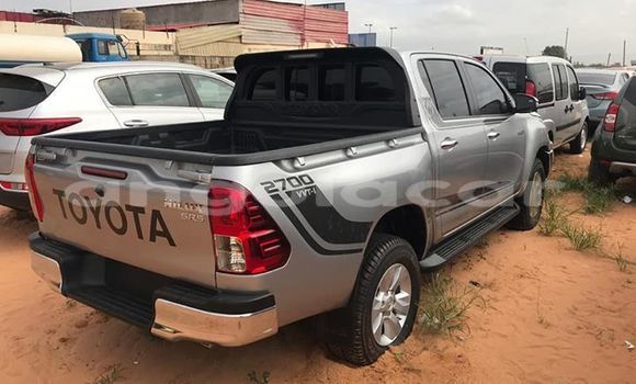 Acheter Occasion Voiture Toyota Hilux Gris à Luanda, Province de Luanda Acheter Occasion Voiture Toyota Hilux Gris à Luanda, Province de Luanda