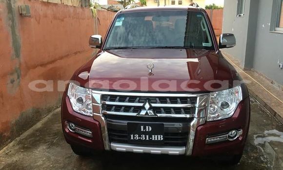Acheter Occasion Voiture Mitsubishi Pajero Rouge à Luanda, Province de Luanda Acheter Occasion Voiture Mitsubishi Pajero Rouge à Luanda, Province de Luanda
