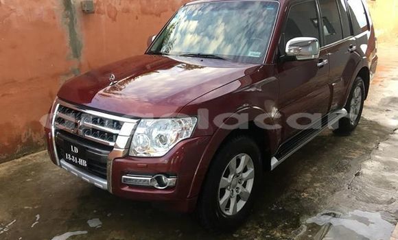 Acheter Occasion Voiture Mitsubishi Pajero Rouge à Luanda, Province de Luanda Acheter Occasion Voiture Mitsubishi Pajero Rouge à Luanda, Province de Luanda