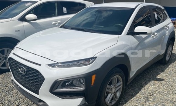 Buy Used Hyundai Kona White Car in Luanda in Luanda Province