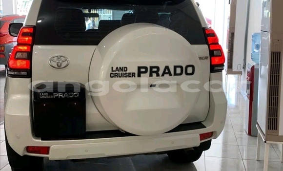 Acheter Occasion Voiture Toyota Land Cruiser Prado Blanc à Luena, Moxico Acheter Occasion Voiture Toyota Land Cruiser Prado Blanc à Luena, Moxico
