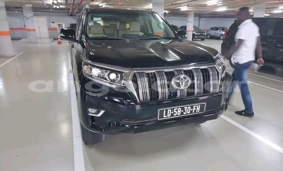 Comprar Usado Toyota Land Cruiser Prado Preto Carro em Luanda em Luanda Province
