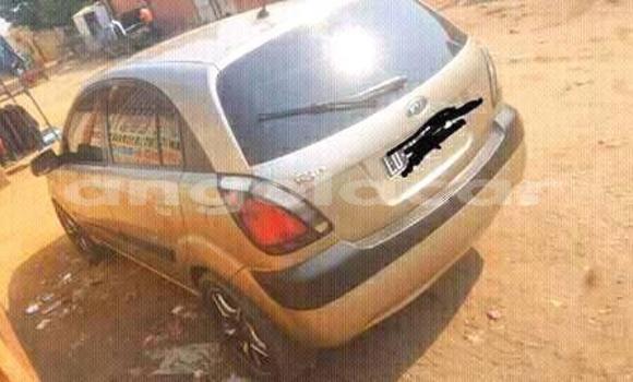 Comprar Usado Kia rio Marrom Carro em Luanda em Luanda Province Comprar Usado Kia rio Marrom Carro em Luanda em Luanda Province