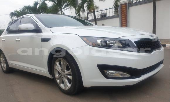 Acheter Occasion Voiture Kia Optima Blanc à Luanda, Province de Luanda Acheter Occasion Voiture Kia Optima Blanc à Luanda, Province de Luanda