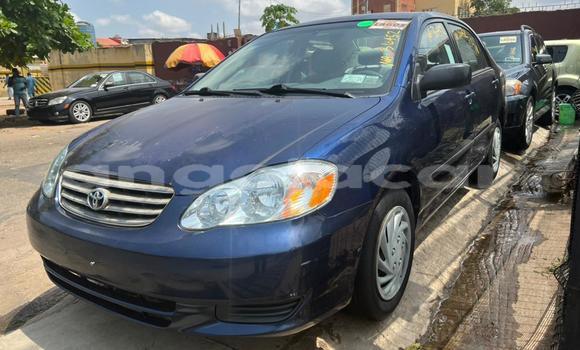 Comprar Usado Toyota Corolla Azul Carro em Luanda em Luanda Province