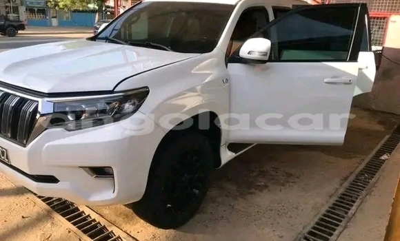 Acheter Occasion Voiture Toyota Prado Blanc à Luena, Moxico Acheter Occasion Voiture Toyota Prado Blanc à Luena, Moxico